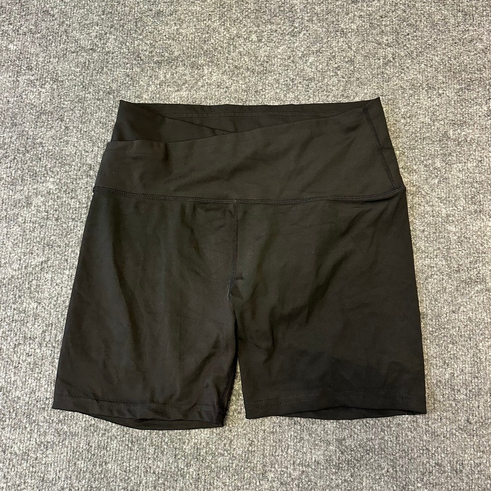 Lululemon Shorts Womens Size 4 Black Crossover High Rise Athletic Biker Yoga